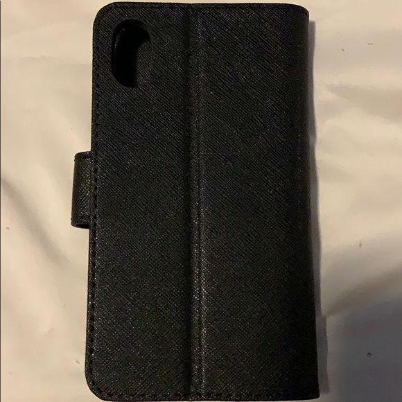 Michael Kors iPhone 10s phone case - Picture 3 of 3